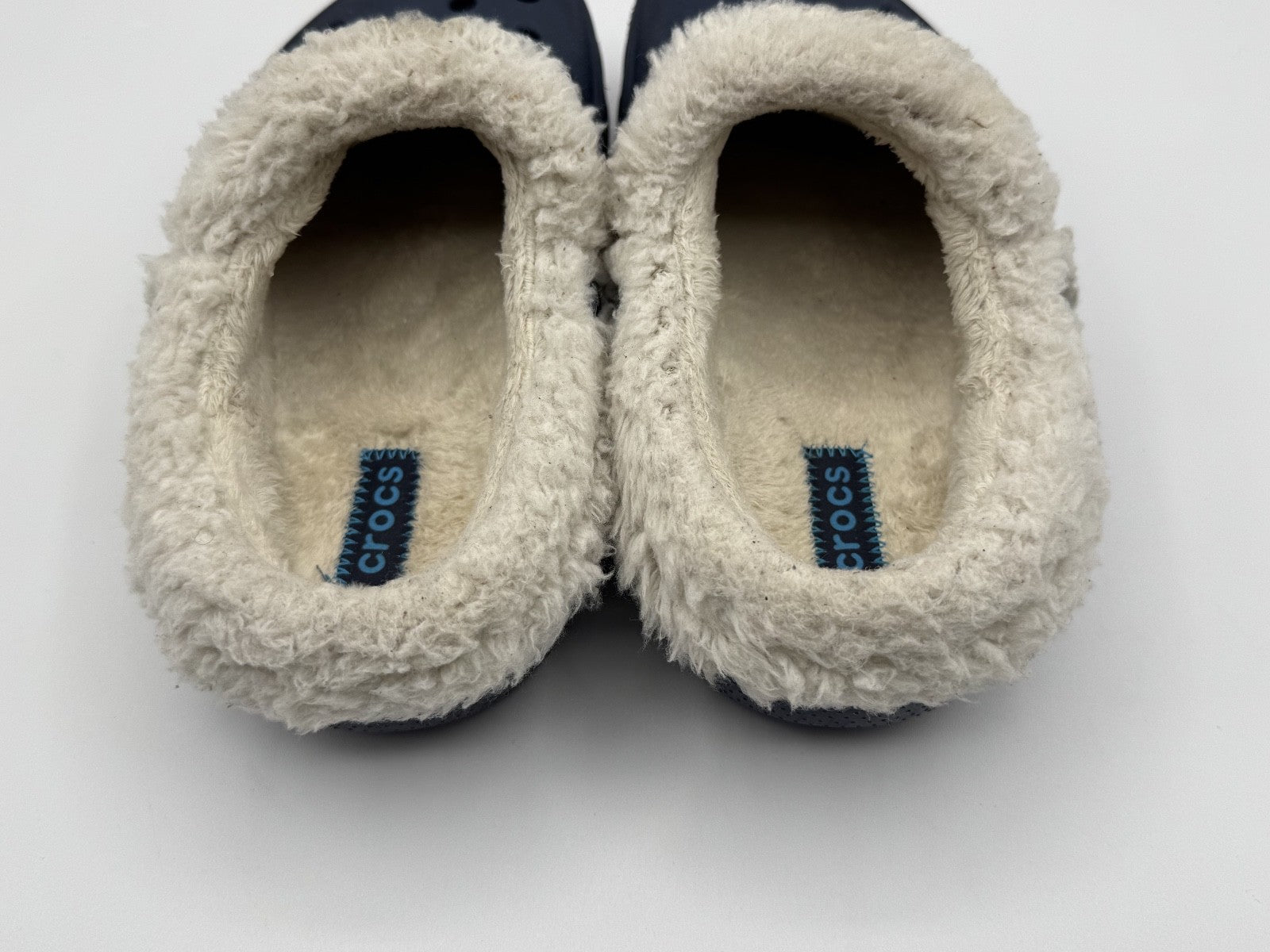 Crocs Youth Classic Lined Clogs Size J1 Blue Slip-on White Faux Fur Fuzzy & Warm