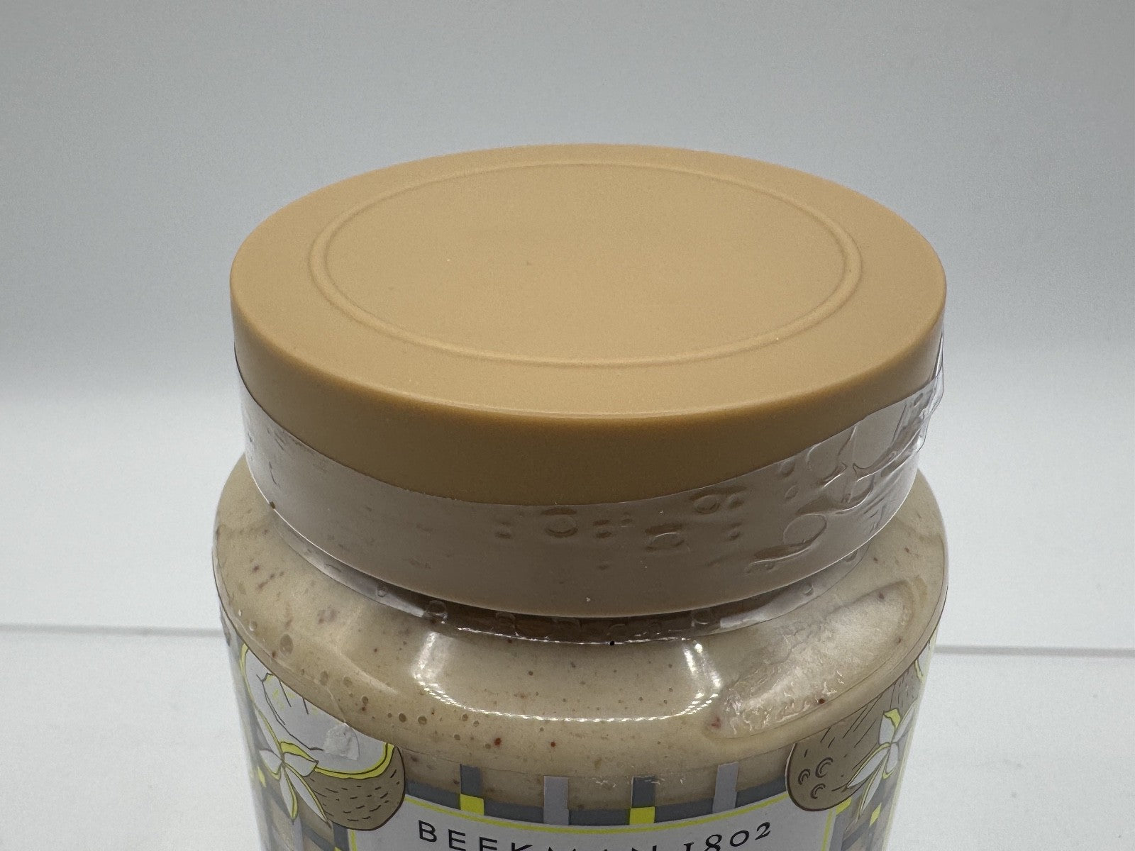 Beekman 1802 Coconut Cream Milk Exfoliating Body Scrub 8oz Smooths Skin & Evens