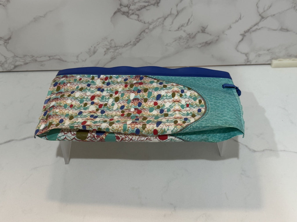 HUGGIES Clutch n Clean Refillable Travel Baby Wipes Carrier Pouch Multicolor