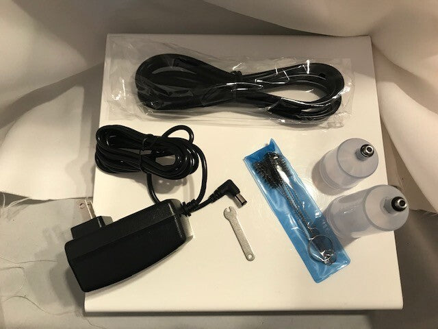 Belloccio PRO Sunless Tanning Airbrush/makeup System Med. Solution Travel Case