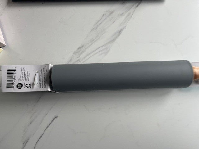 R & M Silicone Rolling Pin w/Wooden Handle for Baking, 9.75 in. GRAY, Non Stick