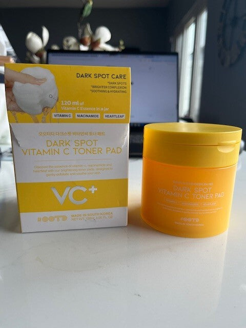 OOTD K-Beauty Dark Spot Vitamin C Toner Pad 70 CT. Care VC+ Korea Day/Night Pad