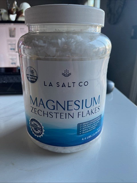 La Salt Co Magnesium Zechstein Flakes 100% Pure ANCIENT 4.4 LBS Destress Sealed