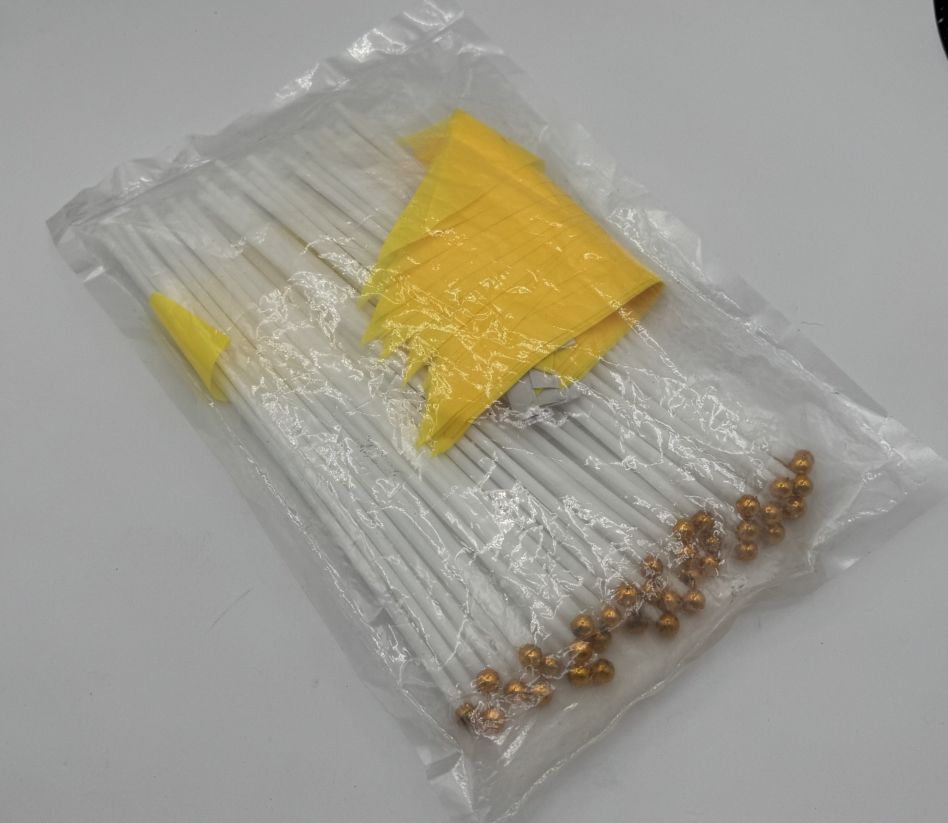40 Pack Solid Color Blank Hand Held Flags Yellow Flags 8x12" Polyester Triangle