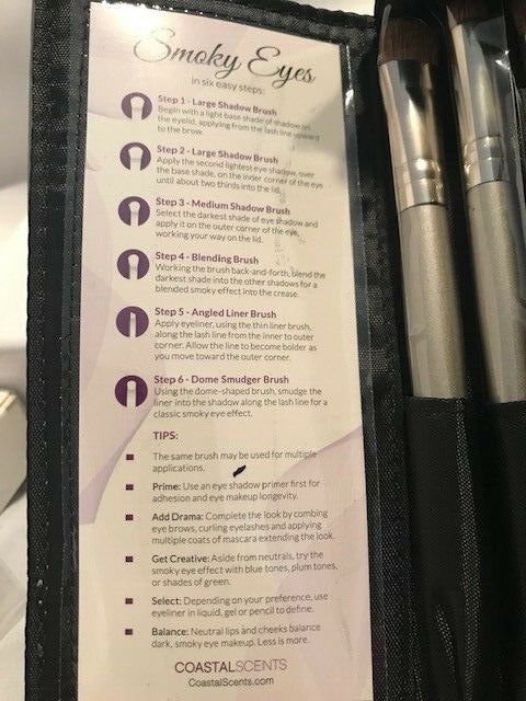 Coastal Scents Smoky Eyes Brush Set, 5 pc. w/ Travel Case + Smoky Eye Guide NIB
