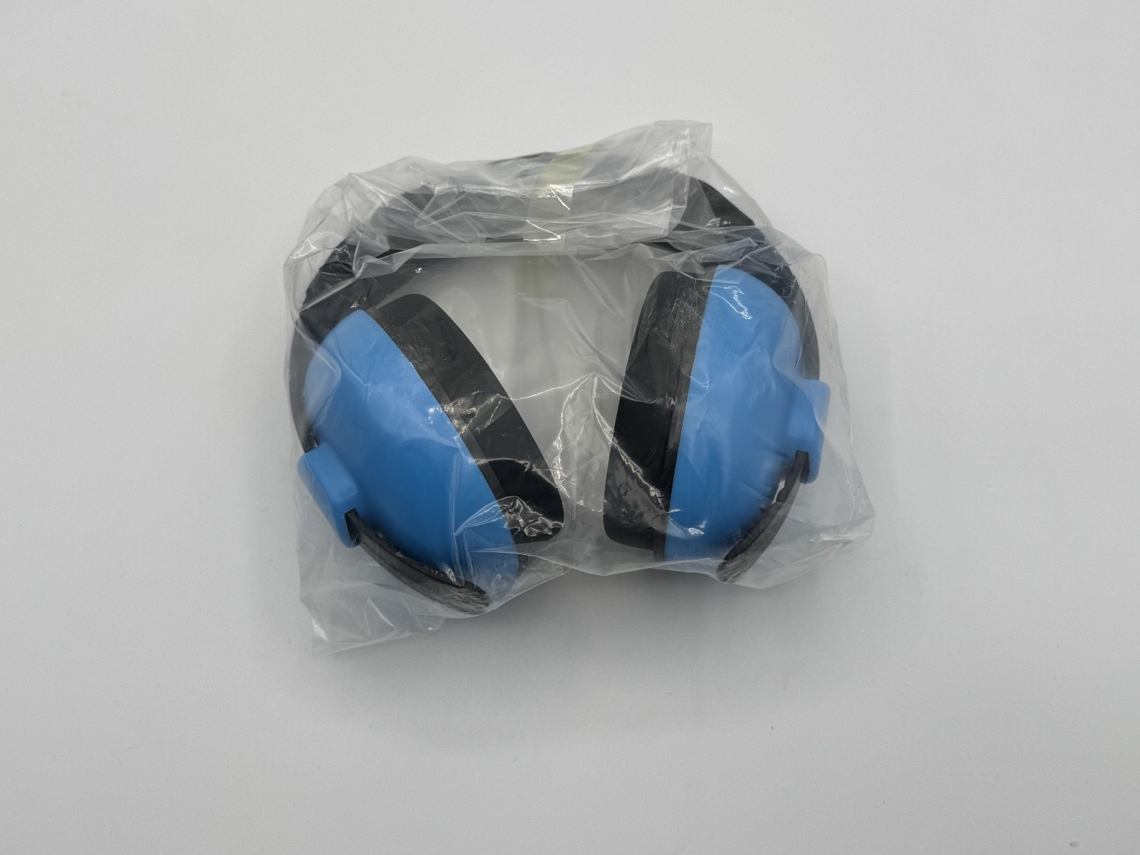 Happy Baby Safety Adjustable Ear Muffs Hearing Protection 0-3yrs. Blue SEALED