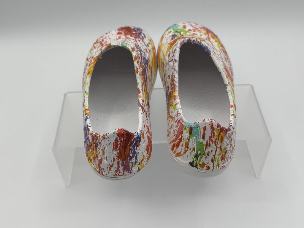 Bebe Water Shoes Rainbow Paint Splatter Girls Size 11-12, Beach, Pool Shoes NWOT