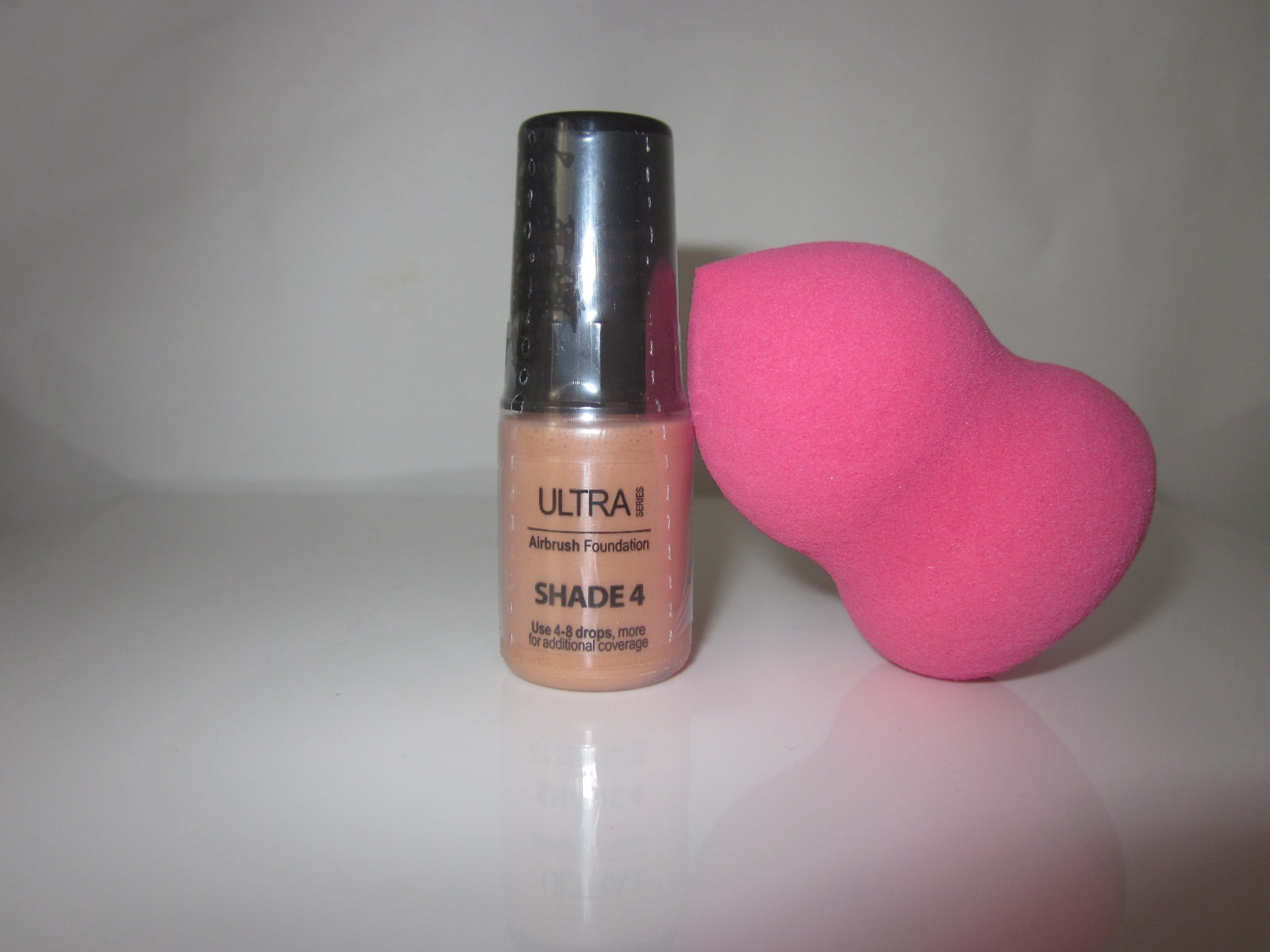 Luminess Air Airbrush Ultra Shade 4  Airbrush Foundation & Bonus Sponge