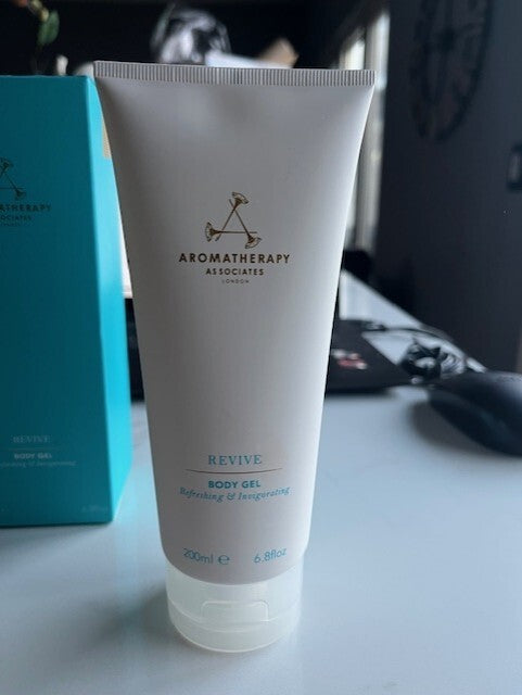 Aromatherapy Associates LONDON REVIVE Body Gel Lotion 6.8oz Refreshing Daily NEW
