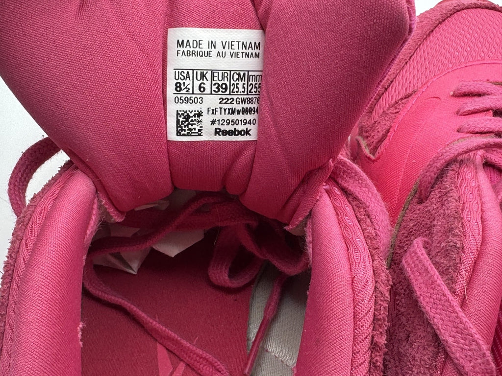 Reebok x Cardi B Classic Leather v2 Shoes Womens Size 8.5 Pink Athletic Trainers