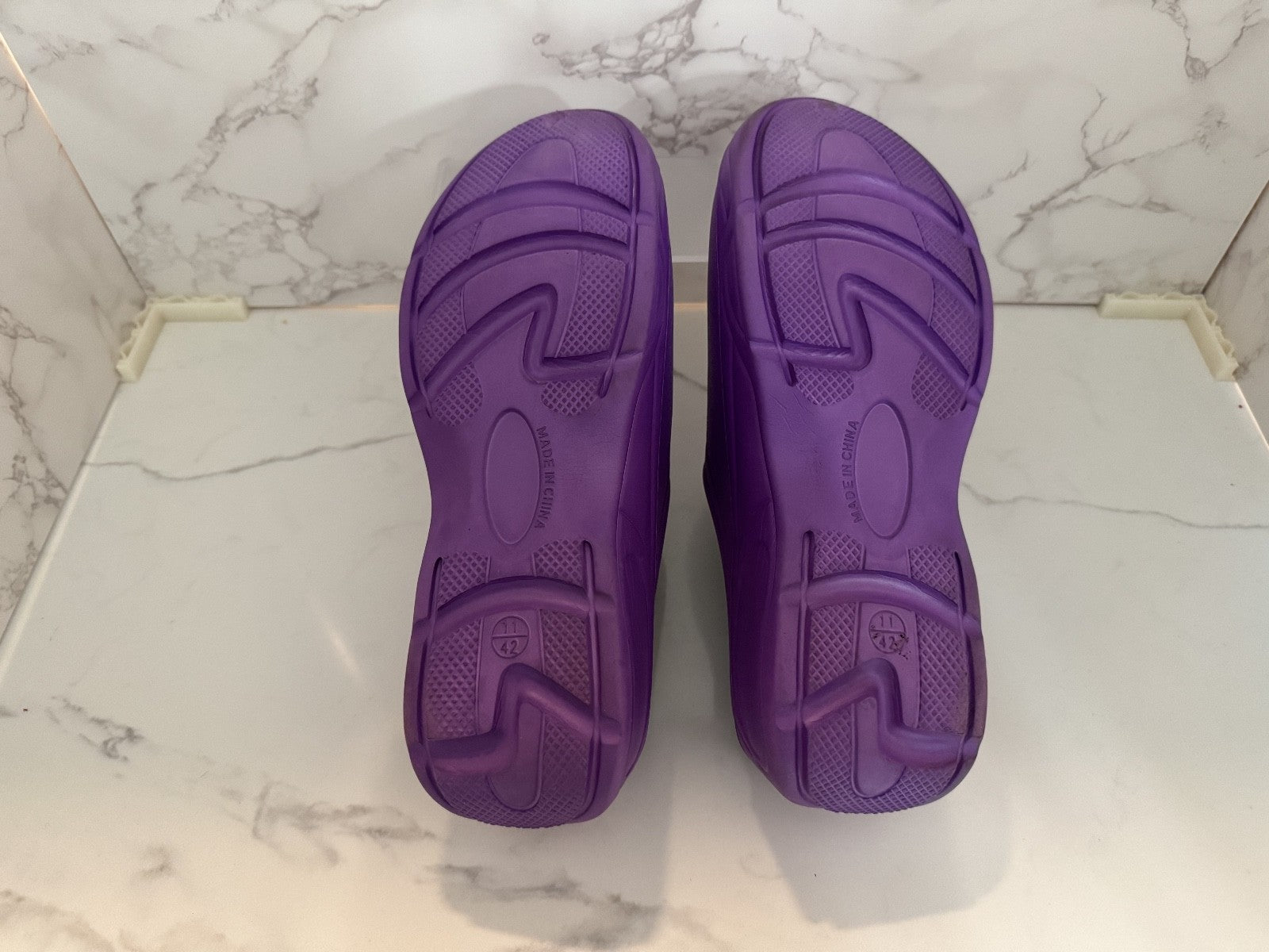 Mandy Nurse Shoes by Delta Uniforms Sz. 11 Rubber Slip-on Clogs, Purple, Pre-own