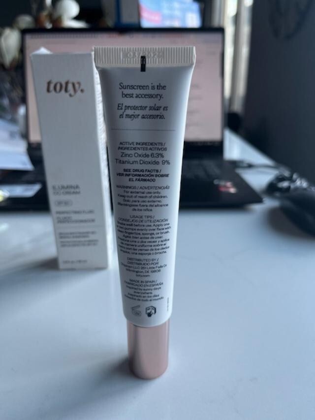 TOTY Ilumina CC Cream SPF 50+ 100% Mineral Color Correcting Cream 5W TOTY Warm