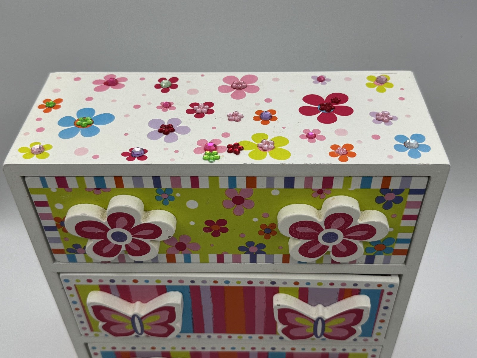 Bead Bazaar Girls 3-Drawer Wooden Jewelry/Storage Box Hearts Butterflies Flowers