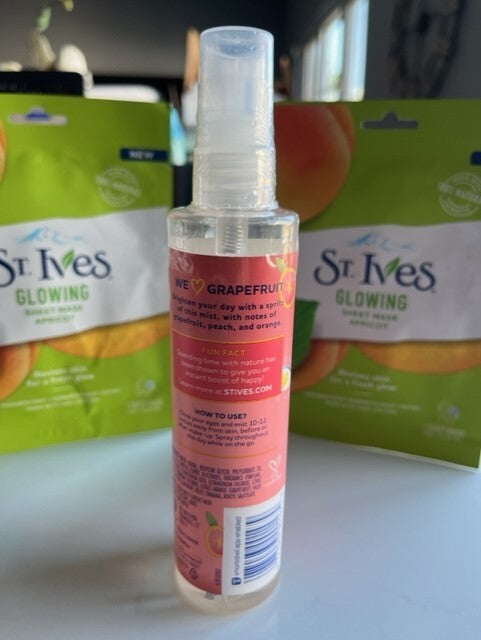 Lot of 3- St Ives Glowing Face Sheet Mask 100 % cotton Apricot Scent & Face Mist