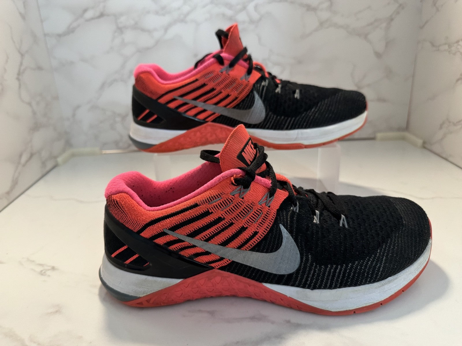 Nike Metcon DSX Flyknit Black & Pink Size 8.5 Crosstraining,Pre-owned, Excellent