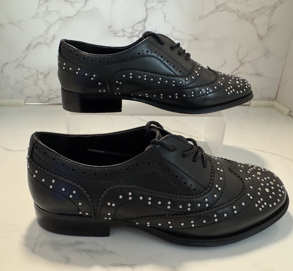 Steve Madden Saxon Black Studded Oxford Shoes 90's, Sz 8.5,Pre-owned, Excellent
