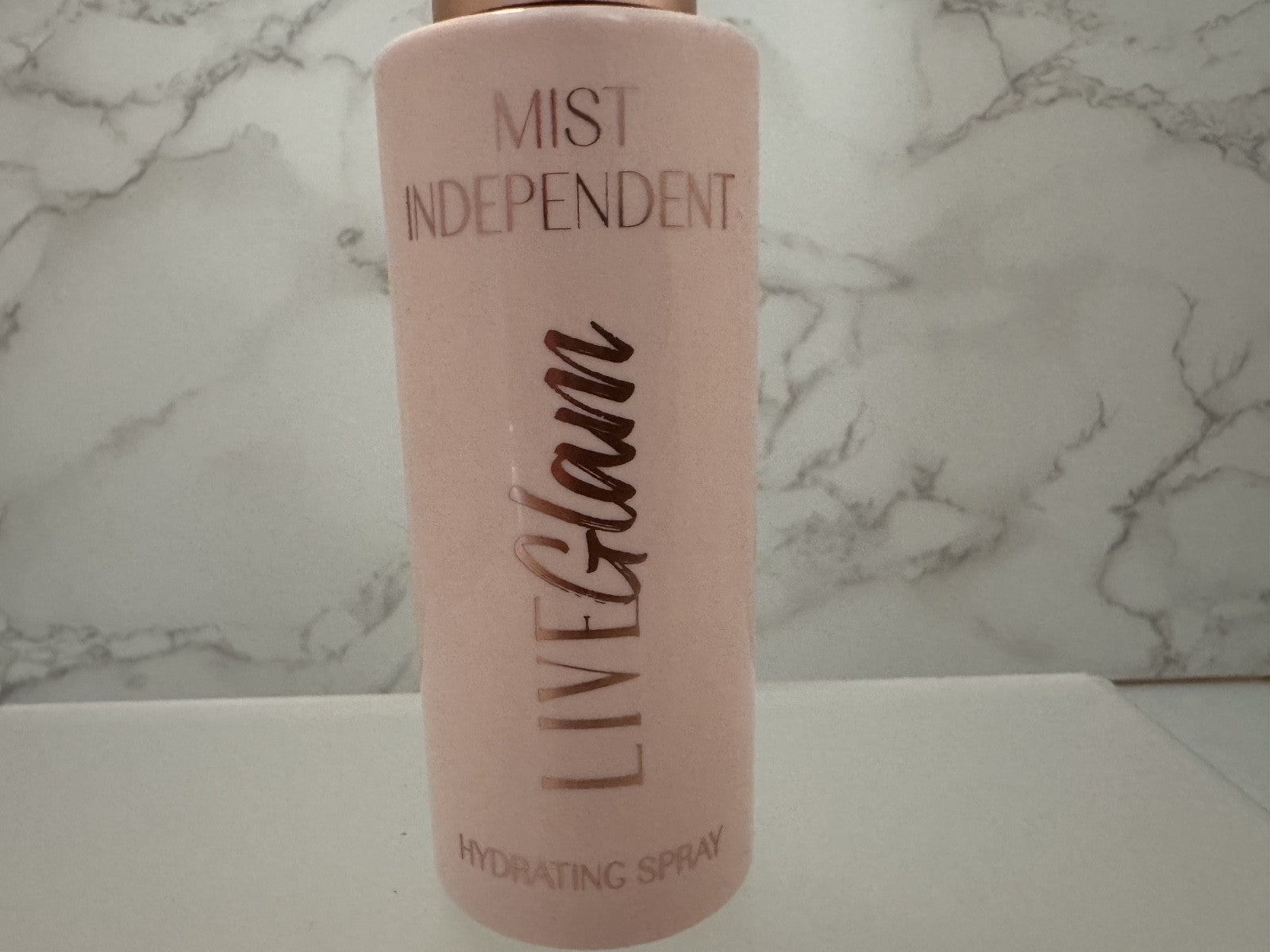 Live Glam Mist Independent Hydrating Spray 3.38 Oz. Face Glow, NWOB, No Cap