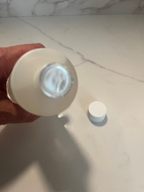 Plant Guru Benzyl Benzoate USP/NF 8oz Fragrance/Aroma Compounds Light sweet Odor