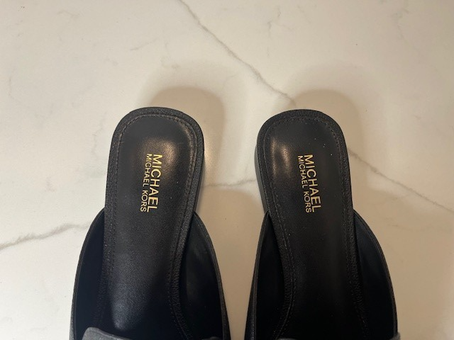 MICHAEL Michael Kors  Women's Ellis Mule Loafer Size 7 Slip on- No Box