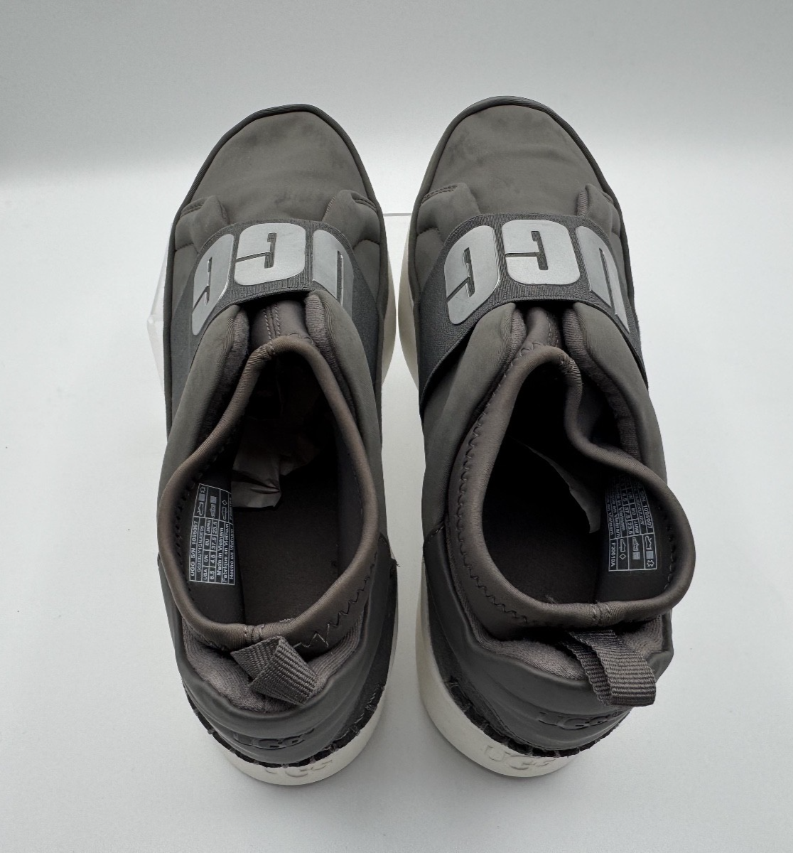 UGG Women's Neutra Slip on Sneaker Size 6.5 Charcoal Gray, Pre-owned, Excellent