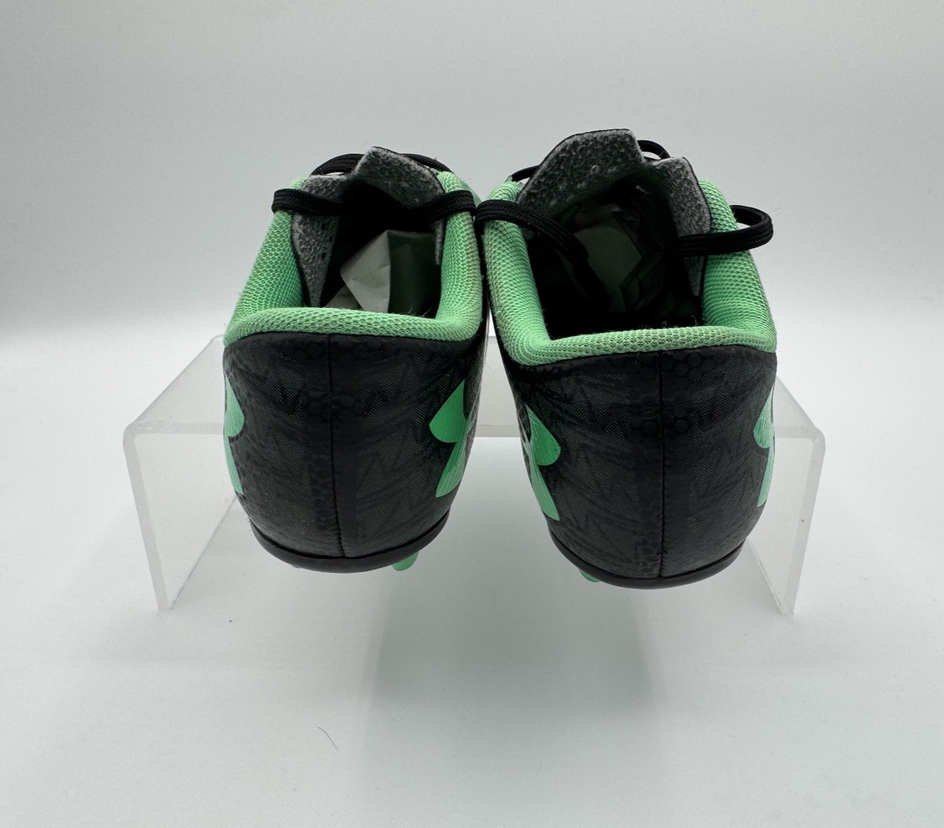 Under Armour ClutchFit Force 3.0 Green & Black Soccer Cleats YOUTH SIZE 13K