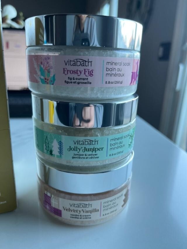 Vitabath Soothe & Soak Mineral Bath Soak Set 3pc Dry Skin, Relax 26.4 oz Sealed