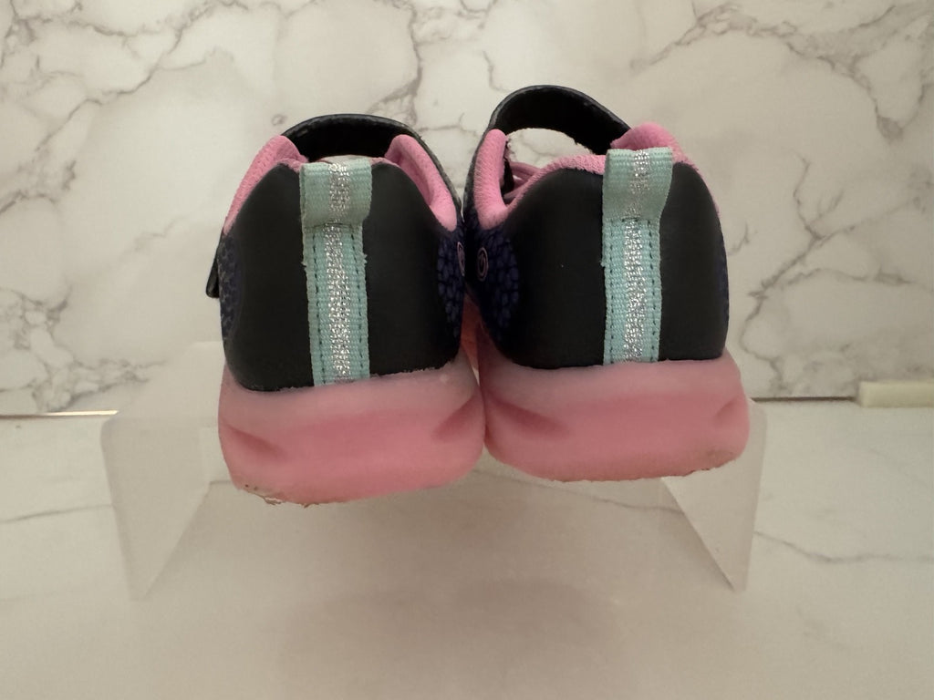 Athletic Works Toddler Girl Butterfly Light Up Sneakers Size 9, Working Lights.