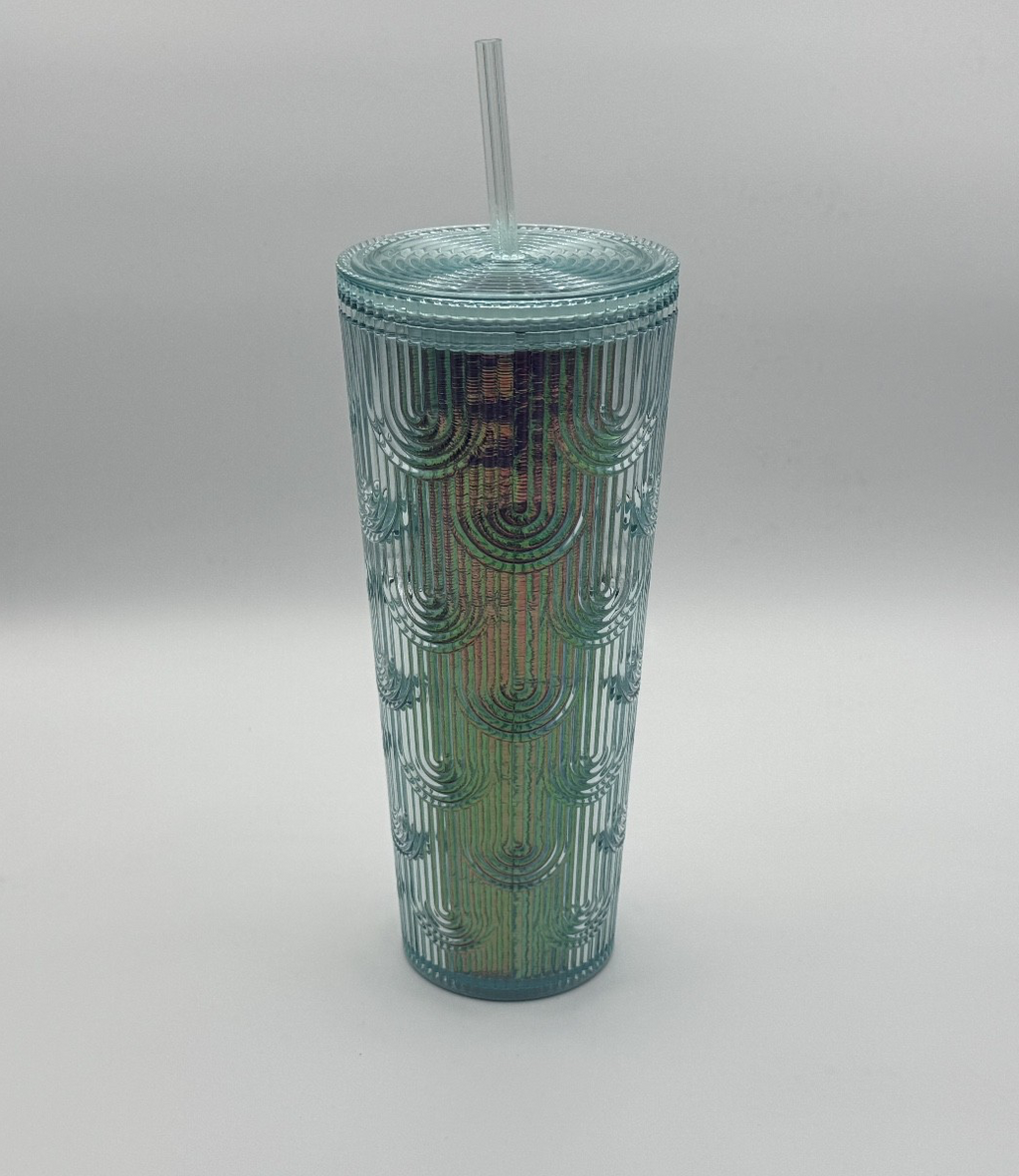 Starbucks 2022 Scales Green Iridescent Rainbow 24 oz Venti Tumbler Cup Mermaid