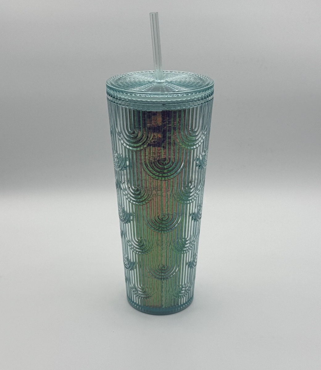 Starbucks 2022 Scales Green Iridescent Rainbow 24 oz Venti Tumbler Cup Mermaid