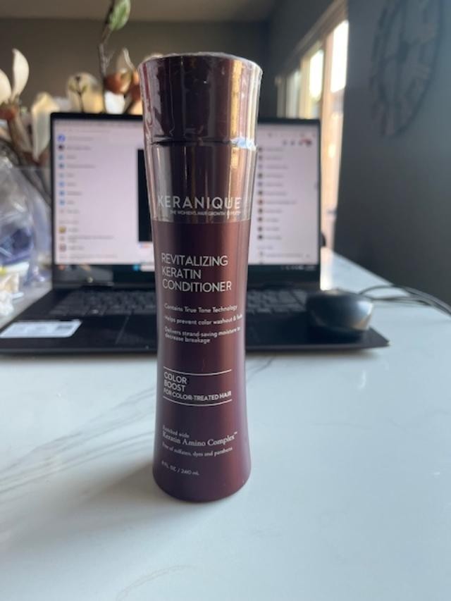 Keranique Revitalizing Keratin Conditioner COLOR BOOST 8oz Women's Hair Growth