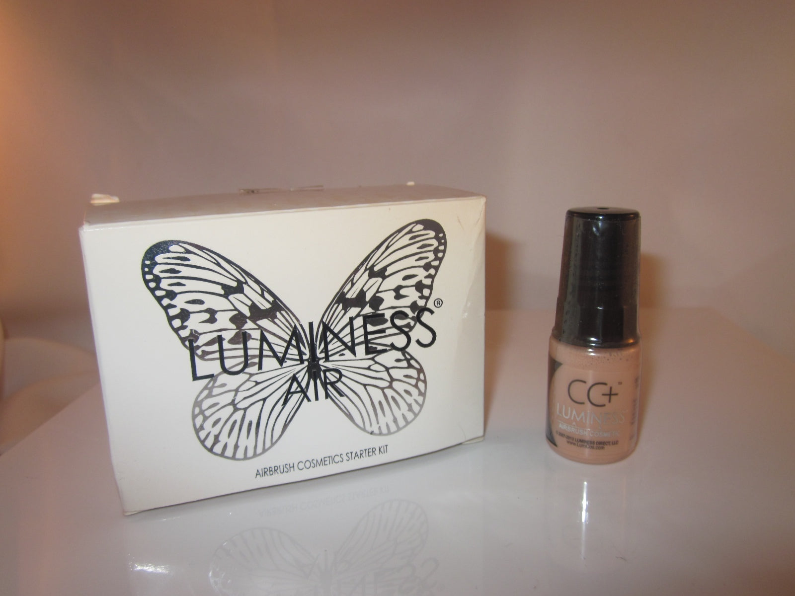 Luminess Airbrush Makeup Ivory CC Concealer "Ivory" Covers Imperfections