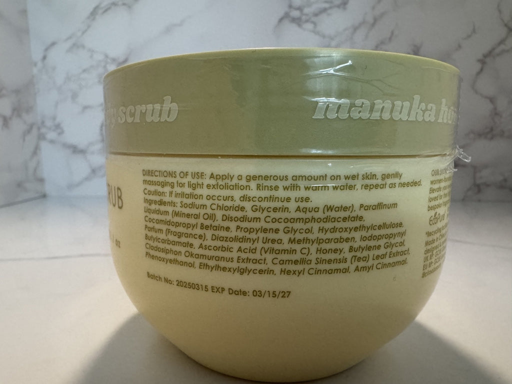 Ciroa Manuka Honey & Vitamin C Glow Rejuvanting Body Scrub 21.1 OZ, Australian