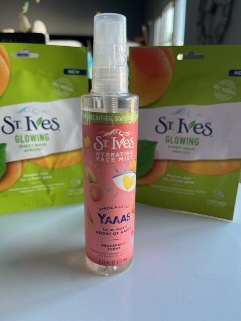 Lot of 3- St Ives Glowing Face Sheet Mask 100 % cotton Apricot Scent & Face Mist