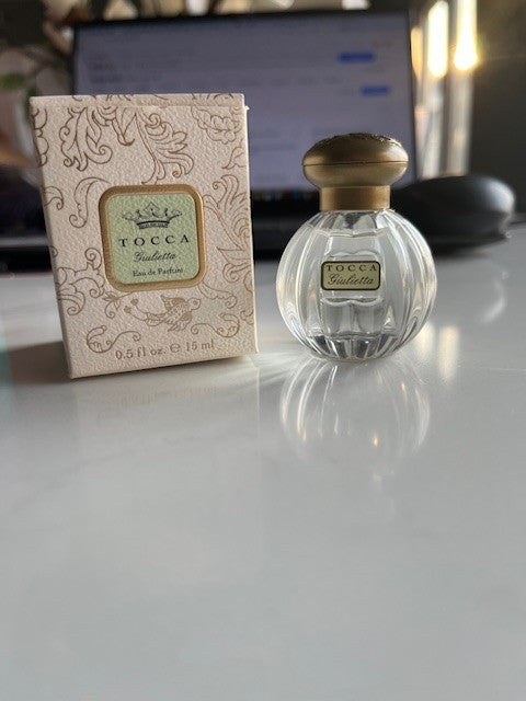 TOCCA ~ GIULIETTA EAU DE PARFUM SPLASH ~ 0.5, 15 ml. NIB