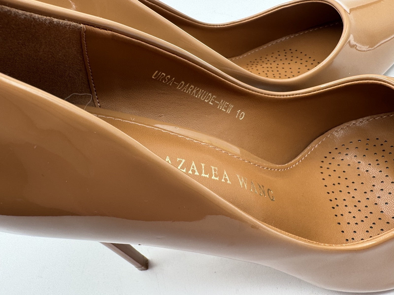 Azalea Wang Dark Nude Women Stiletto Size 10 Brown Glossy Pumps, 4 in Heels, NEW