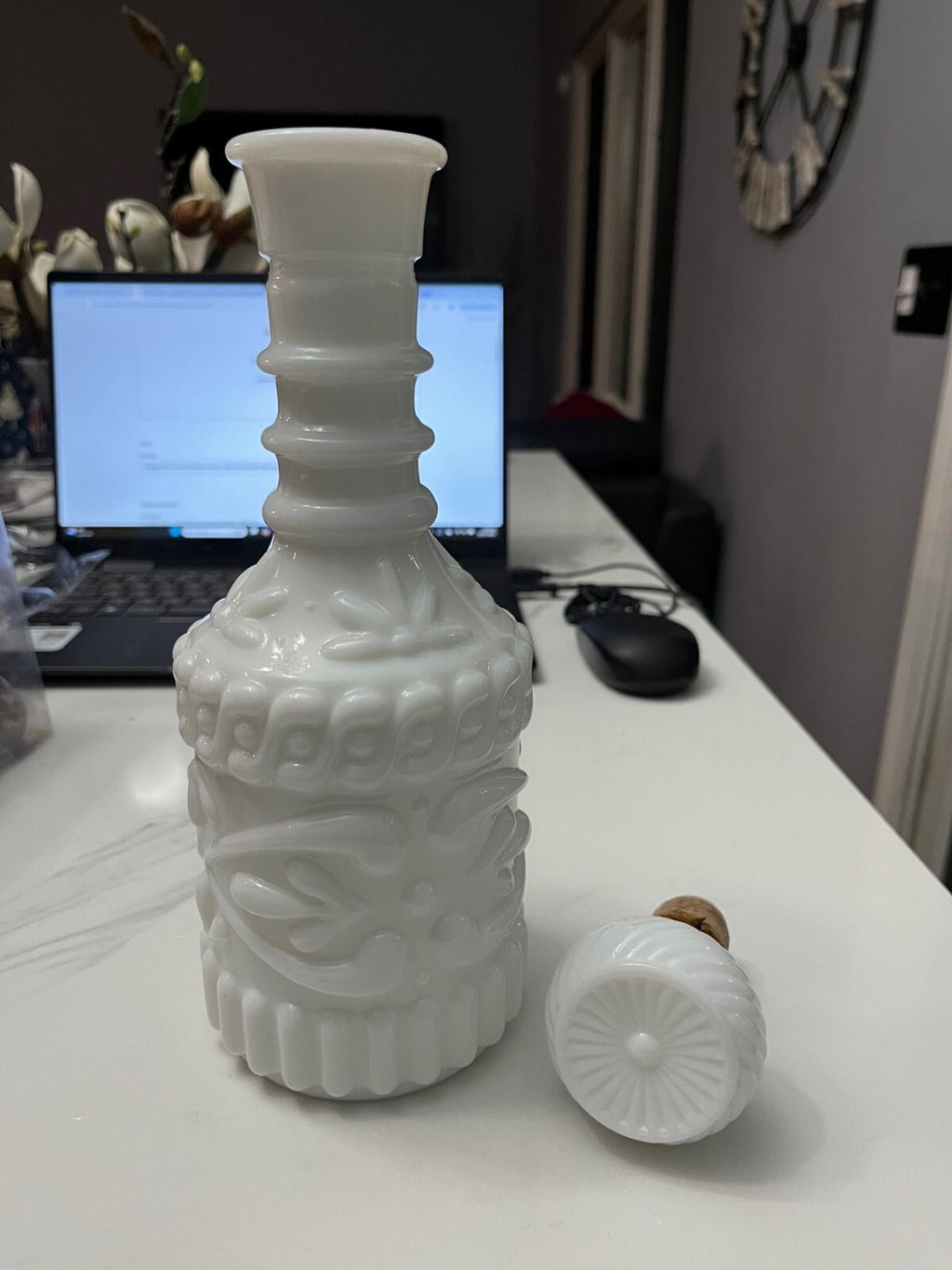 Vintage 1969 Jim Beam Kentucky Derby  Whisky Empty Milk Glass Decanter