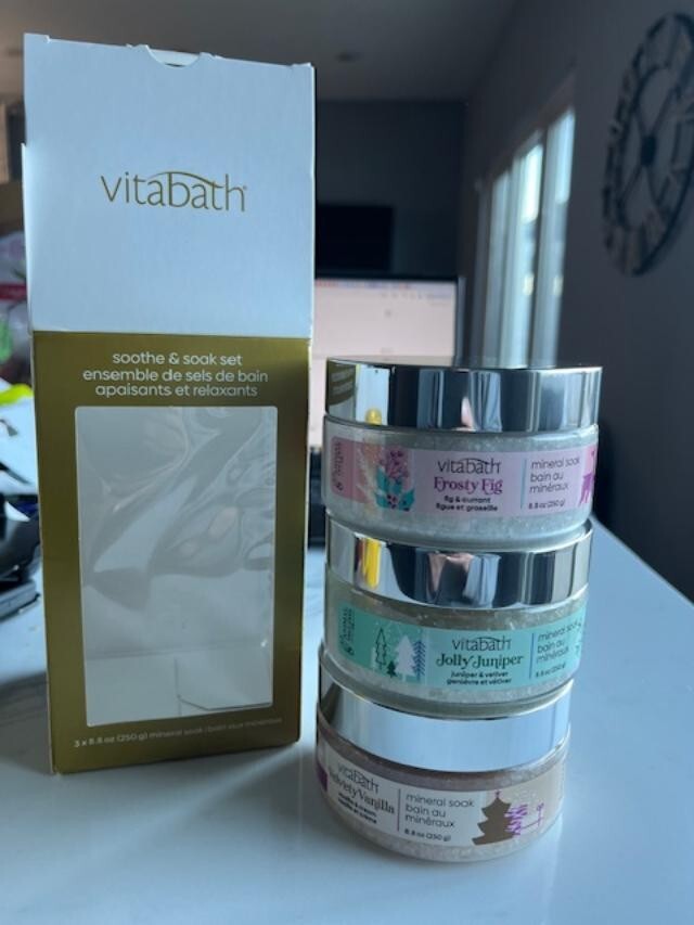 Vitabath Soothe & Soak Mineral Bath Soak Set 3pc Dry Skin, Relax 26.4 oz Sealed